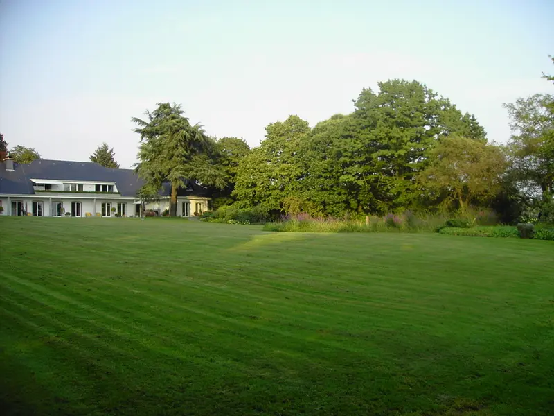 Parkähnlicher Garten in Düsseldorf – Projektfoto