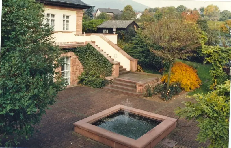 Gartenhof zwischen Weinbergen in Miltenberg am Main – Projektfoto
