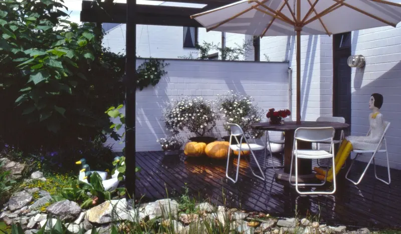 Garten der Künstlerin Helen Nakath in Meerbusch – Projektfoto