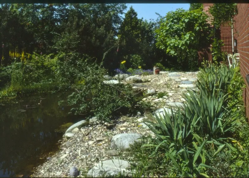 Garten auf drei Ebenen in Bensberg – Projektfoto