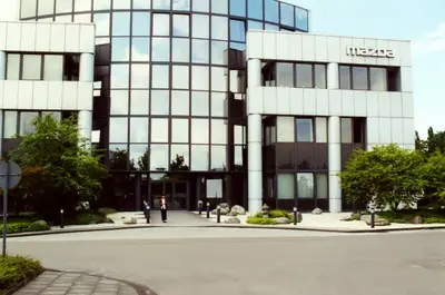 Bürogebäude der Fa MAZDA in Leverkusen-Hitdorf – Projektfoto