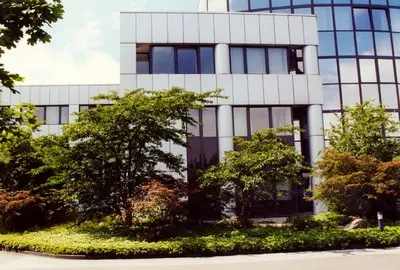 Bürogebäude der Fa MAZDA in Leverkusen-Hitdorf – Projektfoto