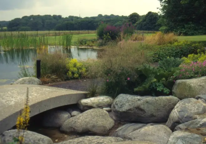 Parkähnlicher Garten in Düsseldorf – Projektfoto